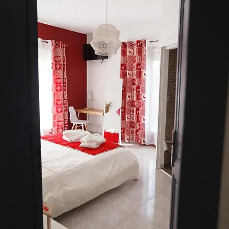 Frühstückspension Les Du Triangle - D'hotes Nîmes